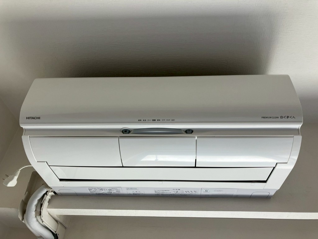 お掃除機能付きエアコンの分解洗浄
